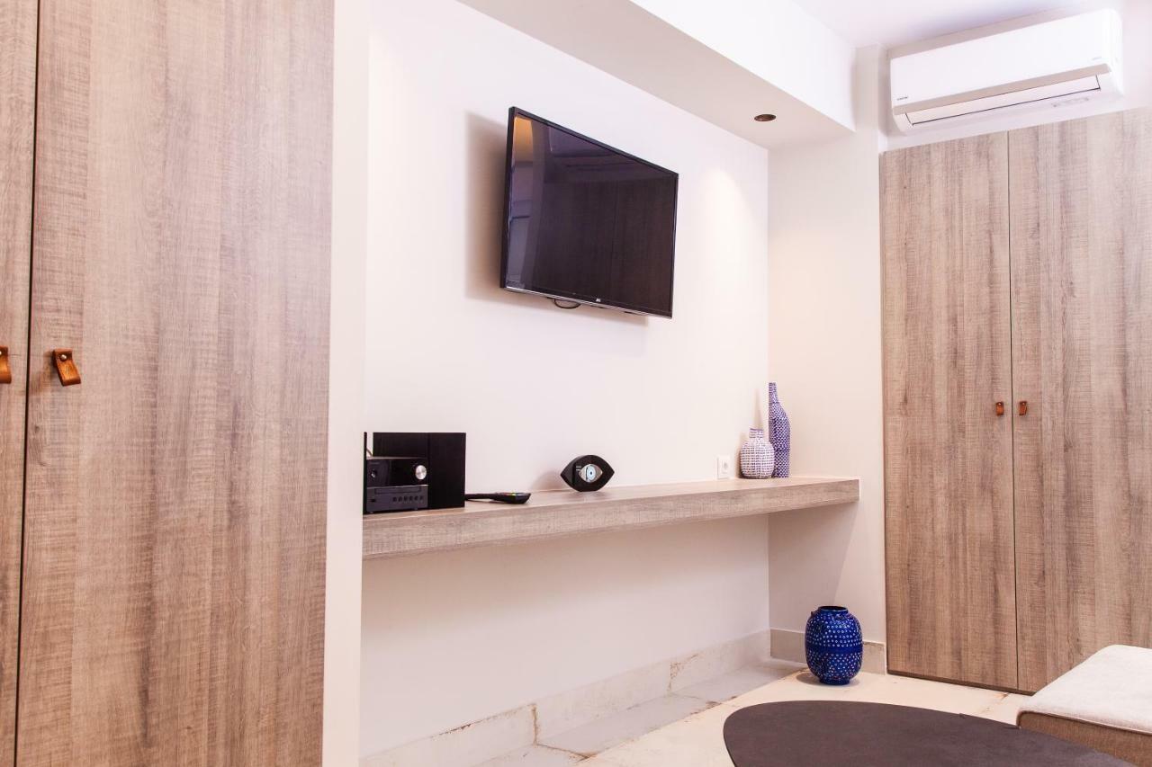 Sweet Suite Flora In Vouliagmeni Athens Ngoại thất bức ảnh